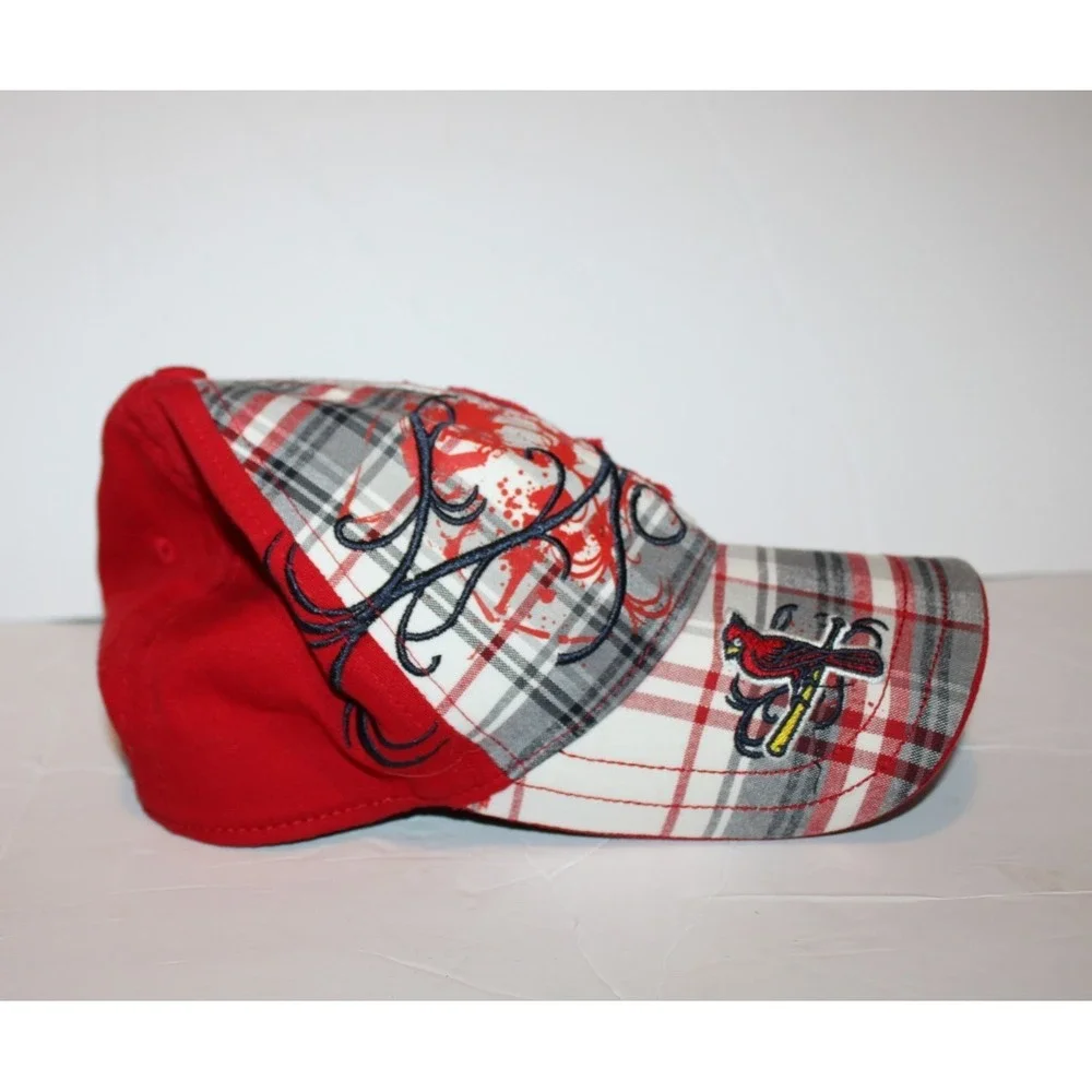 St Louis Cardinals Fitted Hat Size Small-Medium Red 39thirty